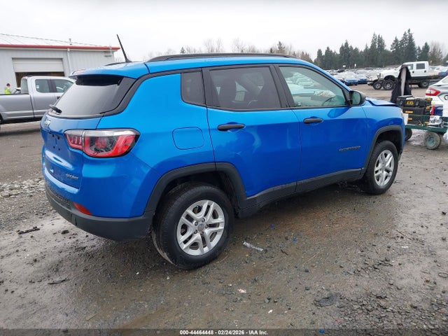 3C4NJDAB1JT107850 Jeep Compass Sport 4x4