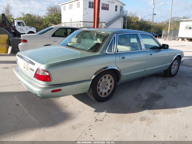 2001 JAGUAR XJ8 SAJDA14CX1LF39898 Photo 3