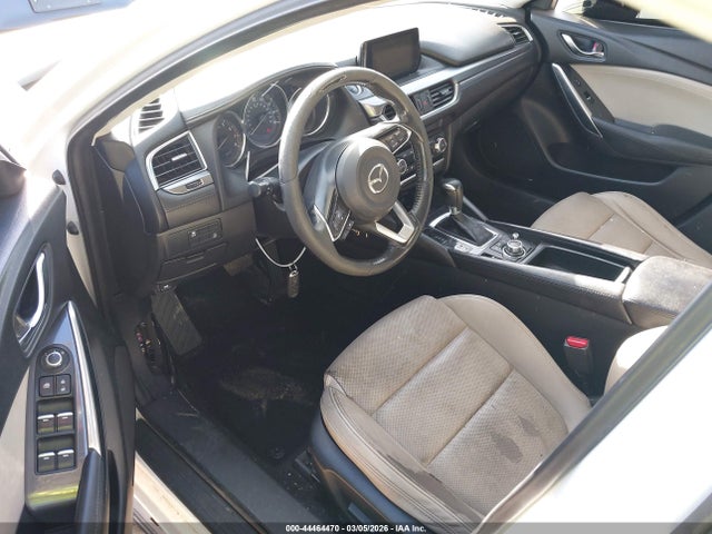 JM1GL1V55H1128305 Mazda Mazda6 Touring