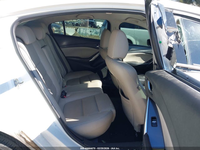JM1GL1V55H1128305 Mazda Mazda6 Touring