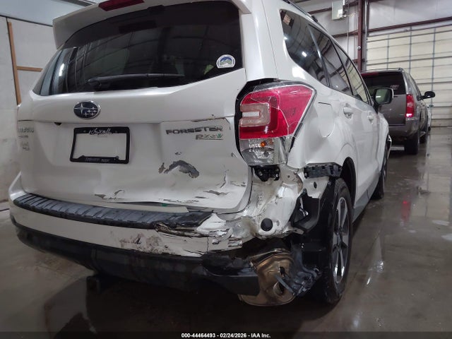 Продажа на аукционе авто 2017 Subaru Forester 2.5i Premium, vin: JF2SJAEC9HH470623, номер лота: 44464493