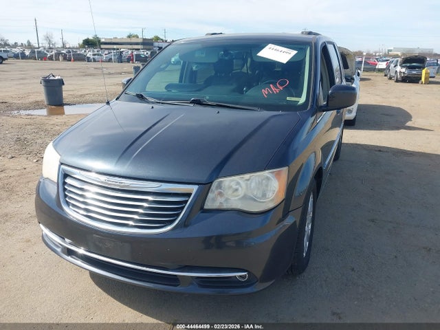 2C4RC1BG0ER125334 Chrysler Town &amp; Country Touring