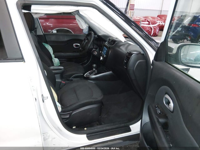 KNDJP3A51J7527131 KIA SOUL +