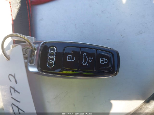 2024 AUDI Q8 E-TRON WA15AAGE1RB051562 Photo 10