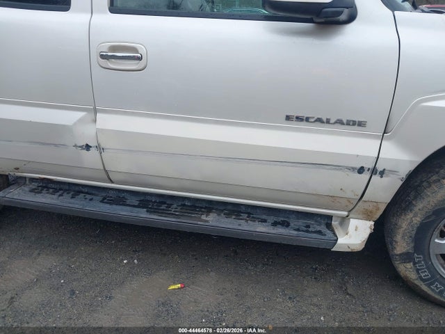 44464578 :رقم المزاد ، 1GYEK63N95R187973 vin ، 2005 Cadillac Escalade Standard مزاد بيع