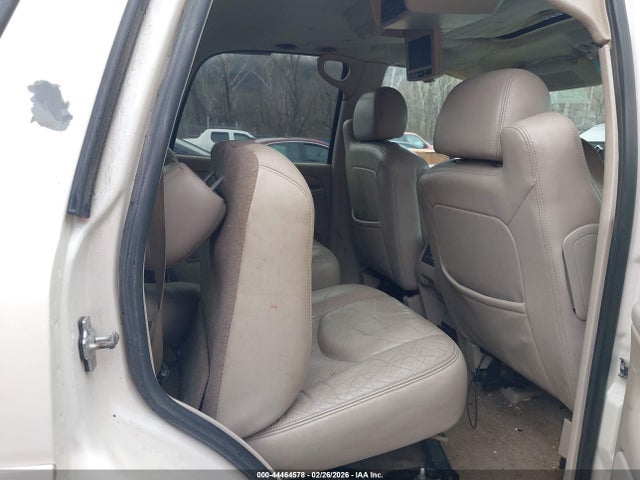 44464578 :رقم المزاد ، 1GYEK63N95R187973 vin ، 2005 Cadillac Escalade Standard مزاد بيع