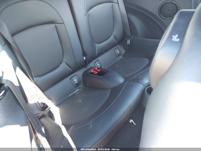 2017 MINI CONVERTIBLE WMWWG5C59H3C19737 Photo 7