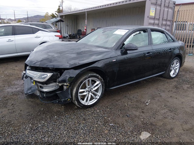 2017 AUDI A4 WAUKMAF44HN044933 Photo 1