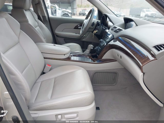 44464605 :رقم المزاد ، 2HNYD2H62BH523802 vin ، 2011 Acura Mdx Technology Package مزاد بيع