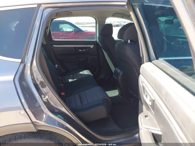 2HKRW5H32JH427038 Honda CR-V LX