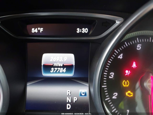 WDCTG4GB8JJ420389 Mercedes-Benz Gla 250 4matic