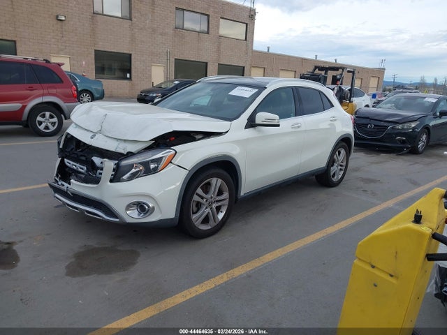 WDCTG4GB8JJ420389 Mercedes-Benz Gla 250 4matic