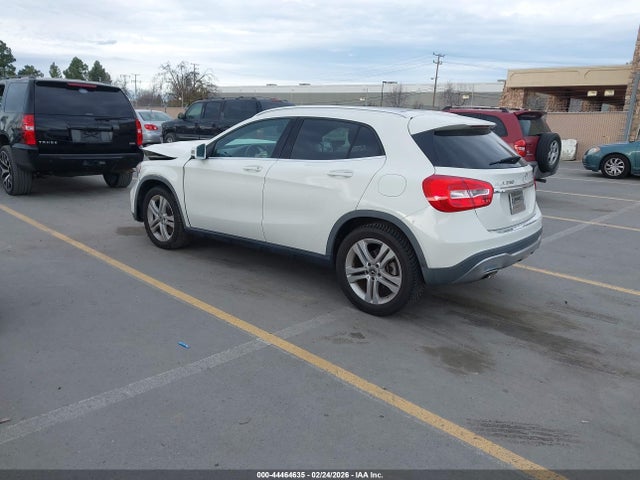 WDCTG4GB8JJ420389 Mercedes-Benz Gla 250 4matic