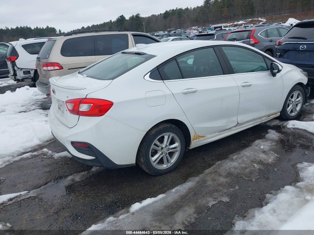 1G1BE5SMXG7326776 Chevrolet Cruze Lt Auto
