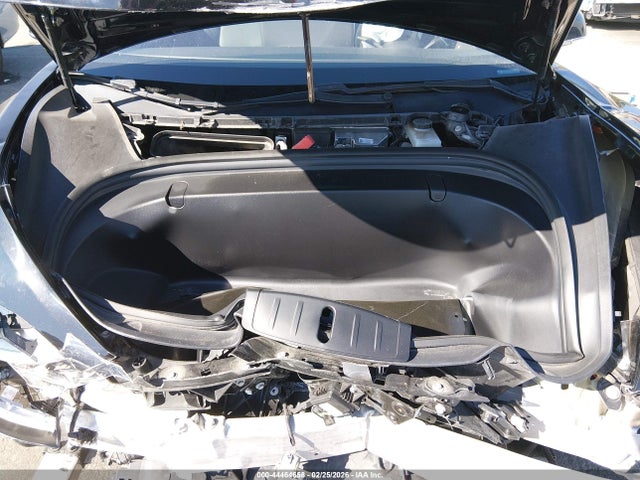 44464658 :رقم المزاد ، 5YJ3E1EA0JF157469 vin ، 2018 Tesla Model 3 Long Range/mid Range مزاد بيع
