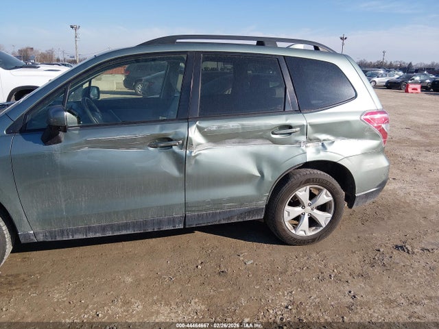 2016 Subaru Forester 2.5i Premium მანქანა იყიდება აუქციონზე, vin: JF2SJADCXGH552313, აუქციონის ნომერი: 44464667
