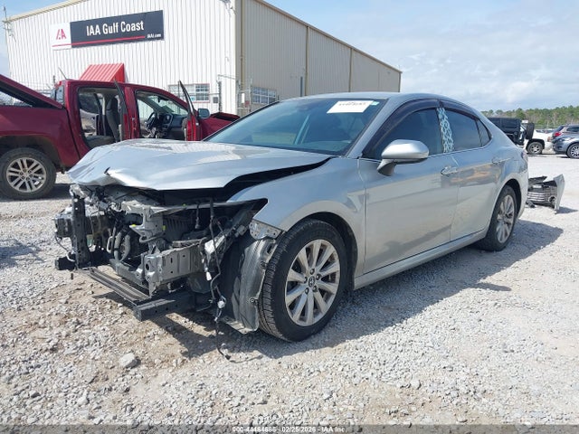 4T1B11HK6KU823928 Toyota CAMRY LE