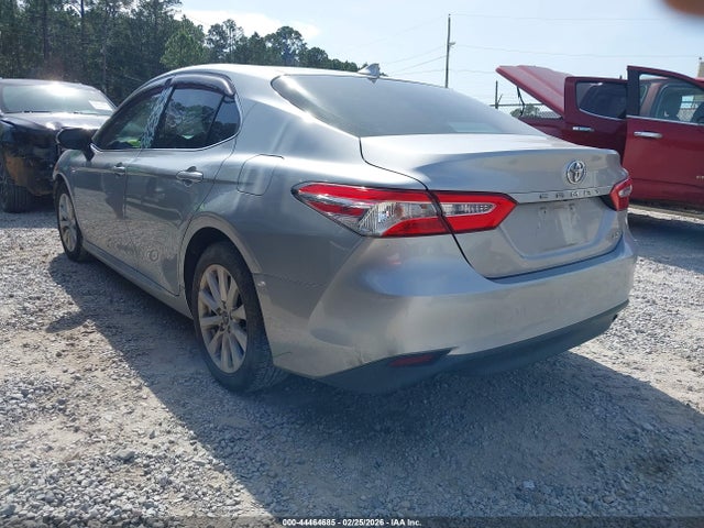 4T1B11HK6KU823928 Toyota CAMRY LE