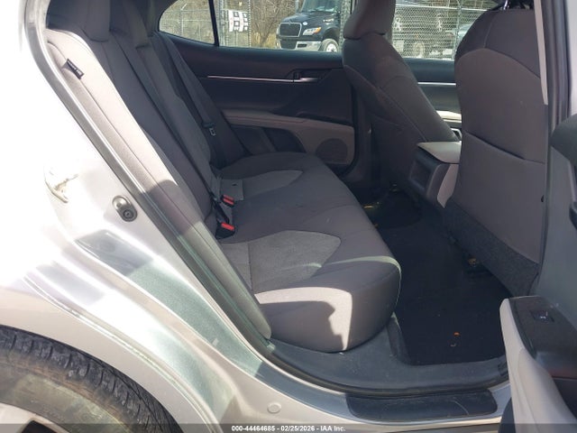 4T1B11HK6KU823928 Toyota CAMRY LE