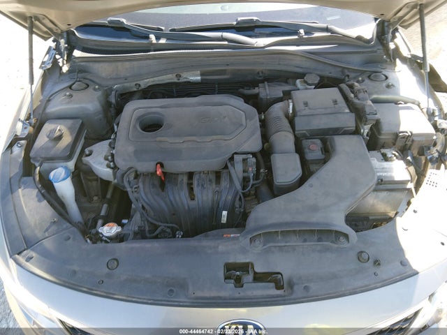 5XXGT4L36JG185965 KIA Optima Lx