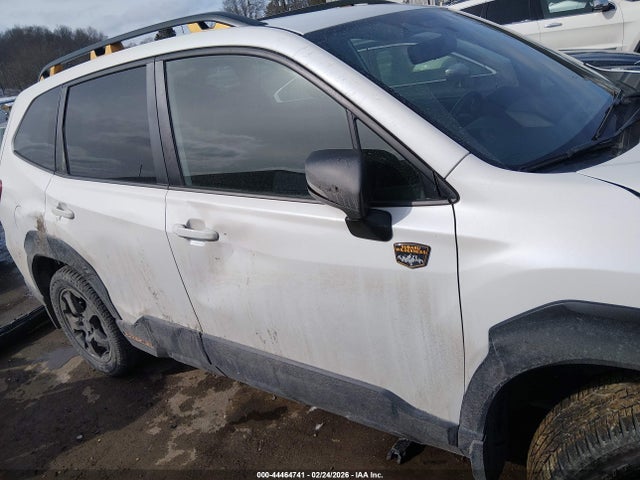 2024 Subaru Forester Wilderness მანქანა იყიდება აუქციონზე, vin: JF2SKAJC8RH428528, აუქციონის ნომერი: 44464741