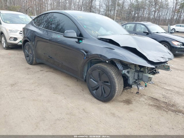2026 TESLA MODEL Y 7SAYGDED8TF436878