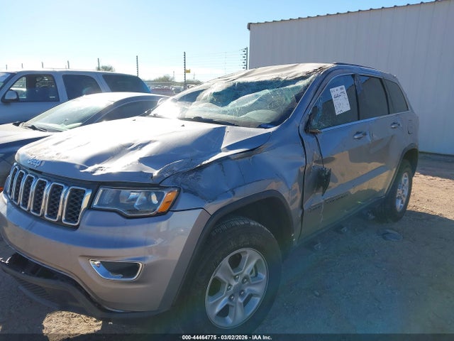 1C4RJEAGXHC888151 Jeep Grand Cherokee Laredo 4x2