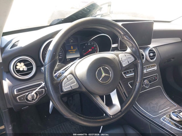 2016 Mercedes-benz C 300 მანქანა იყიდება აუქციონზე, vin: 55SWF4JB1GU148412, აუქციონის ნომერი: 44464779