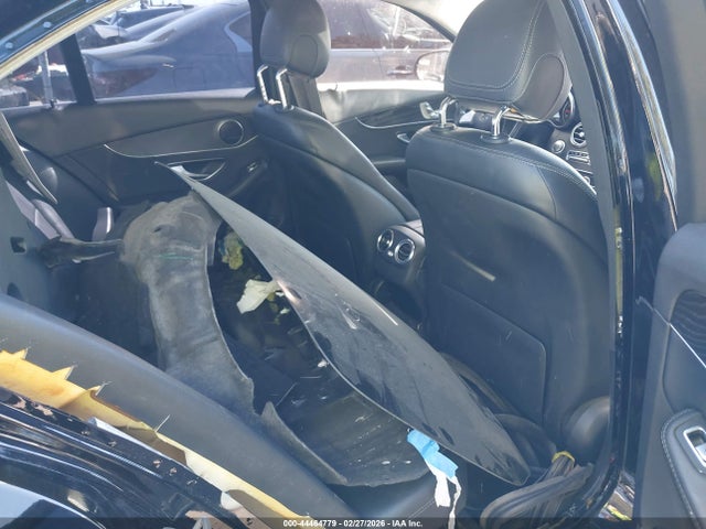 2016 Mercedes-benz C 300 მანქანა იყიდება აუქციონზე, vin: 55SWF4JB1GU148412, აუქციონის ნომერი: 44464779