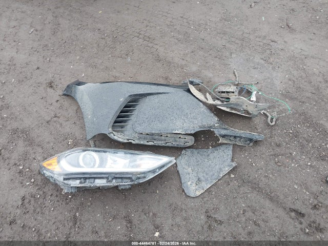 5NPD74LF8JH272563 Hyundai ELANTRA SE