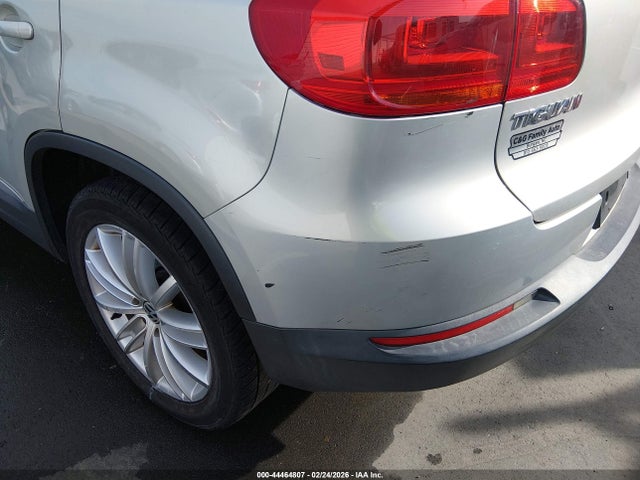 44464807 :رقم المزاد ، WVGBV7AX3CW584115 vin ، 2012 Volkswagen Tiguan Se مزاد بيع