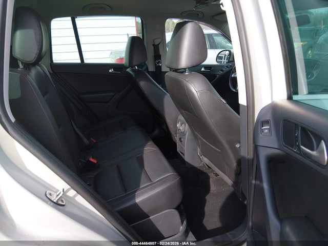44464807 :رقم المزاد ، WVGBV7AX3CW584115 vin ، 2012 Volkswagen Tiguan Se مزاد بيع