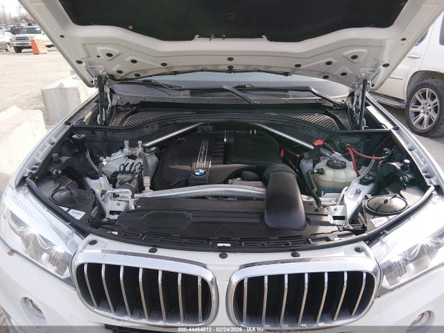 2017 BMW X5 5UXKR2C31H0U23602 Photo 9