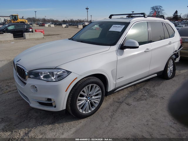 2017 BMW X5 5UXKR2C31H0U23602 Photo 1