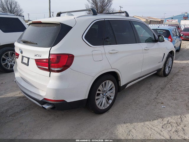 2017 BMW X5 5UXKR2C31H0U23602 Photo 3