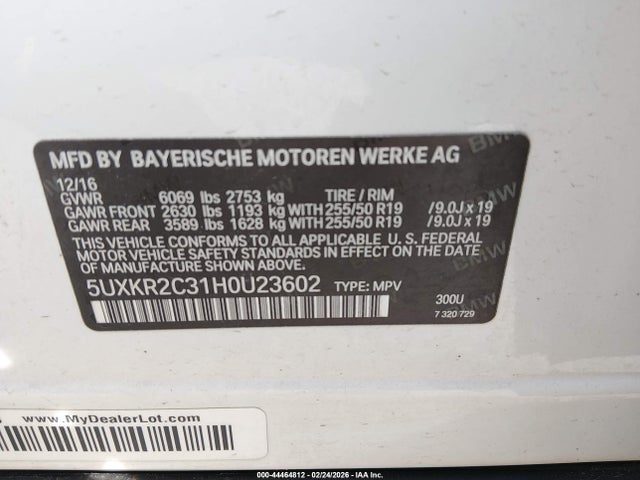 2017 BMW X5 5UXKR2C31H0U23602 Photo 8