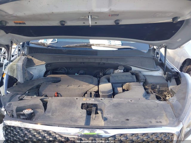5XYPG4A37JG346536 KIA Sorento 2.4l Lx