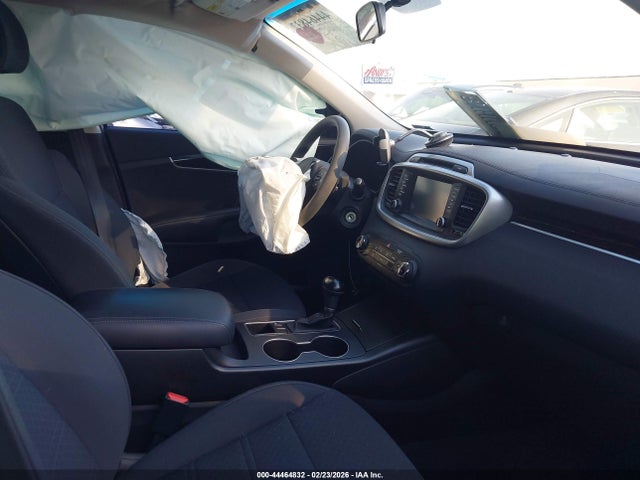 5XYPG4A37JG346536 KIA Sorento 2.4l Lx