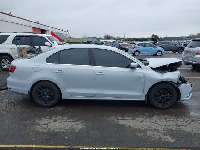 3VW2B7AJ2HM405866 Volkswagen Jetta 1.4t S