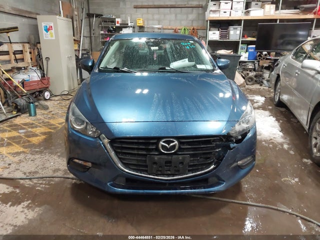 Продажа на аукционе авто 2018 Mazda Mazda3 Sport, vin: 3MZBN1U78JM193243, номер лота: 44464851