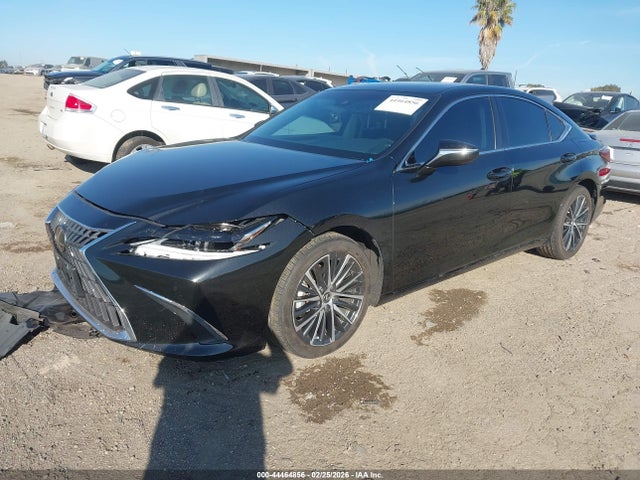 58ADA1C12RU045279 Lexus ES 300H