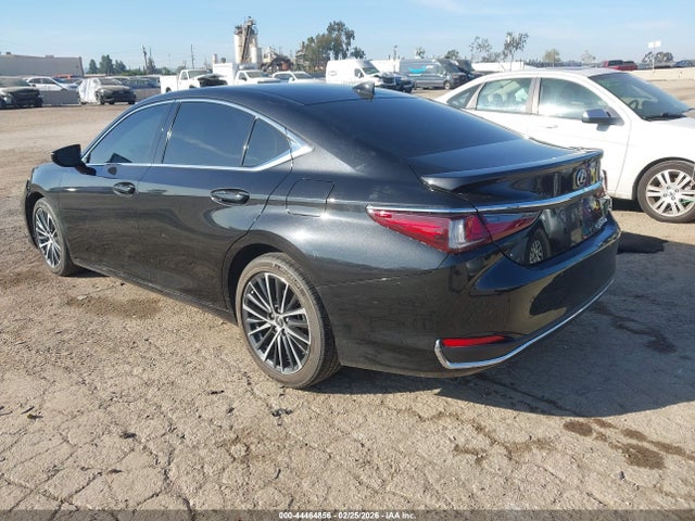 58ADA1C12RU045279 Lexus ES 300H