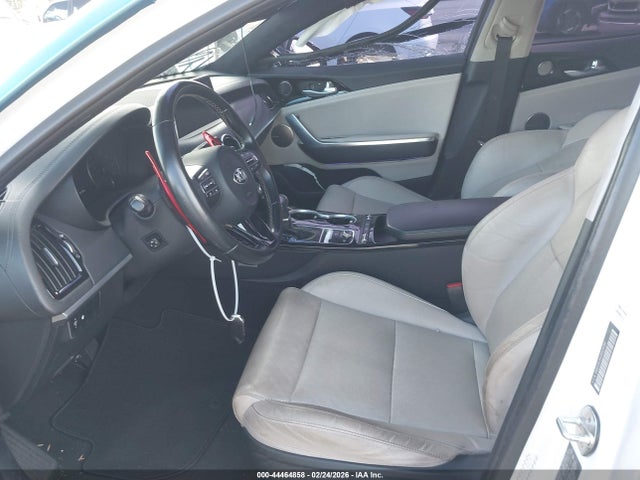 2018 KIA STINGER KNAE25LA4J6023780 Photo 4