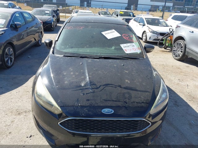 44464880 :رقم المزاد ، 1FADP3H23JL312775 vin ، 2018 Ford Focus Sel مزاد بيع