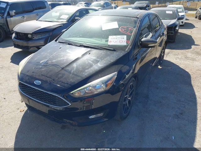 44464880 :رقم المزاد ، 1FADP3H23JL312775 vin ، 2018 Ford Focus Sel مزاد بيع