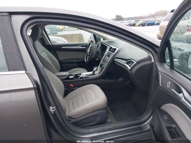 Продаж на аукціоні авто 2016 Ford Fusion S, vin: 3FA6P0G72GR159465, номер лоту: 44464883
