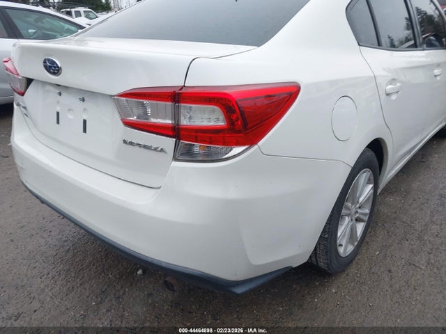 4S3GKAA65J3601860 Subaru Impreza 2.0i