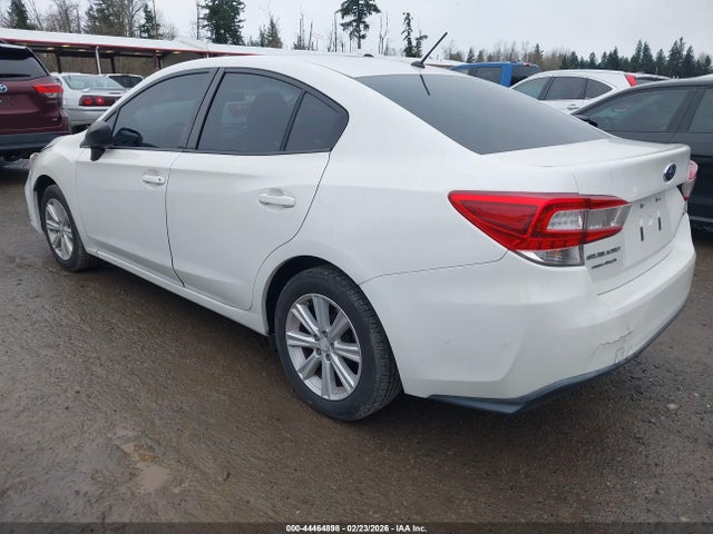 4S3GKAA65J3601860 Subaru Impreza 2.0i