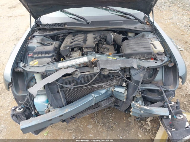 44464977 :رقم المزاد ، 2C3AA53G95H685761 vin ، 2005 Chrysler 300 Touring مزاد بيع