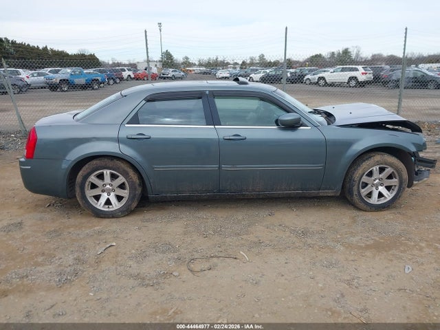 44464977 :رقم المزاد ، 2C3AA53G95H685761 vin ، 2005 Chrysler 300 Touring مزاد بيع